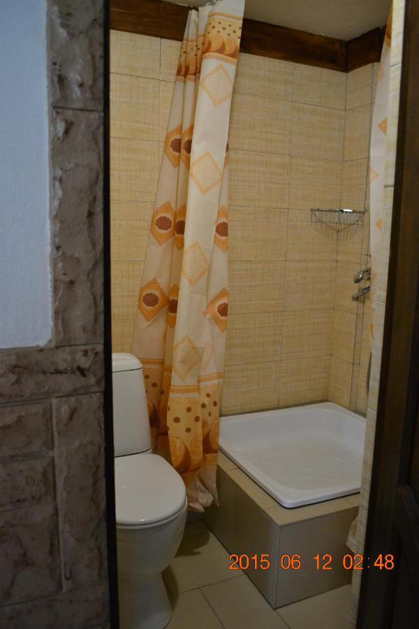 U Palycha Guest House Сухумі Екстер'єр фото