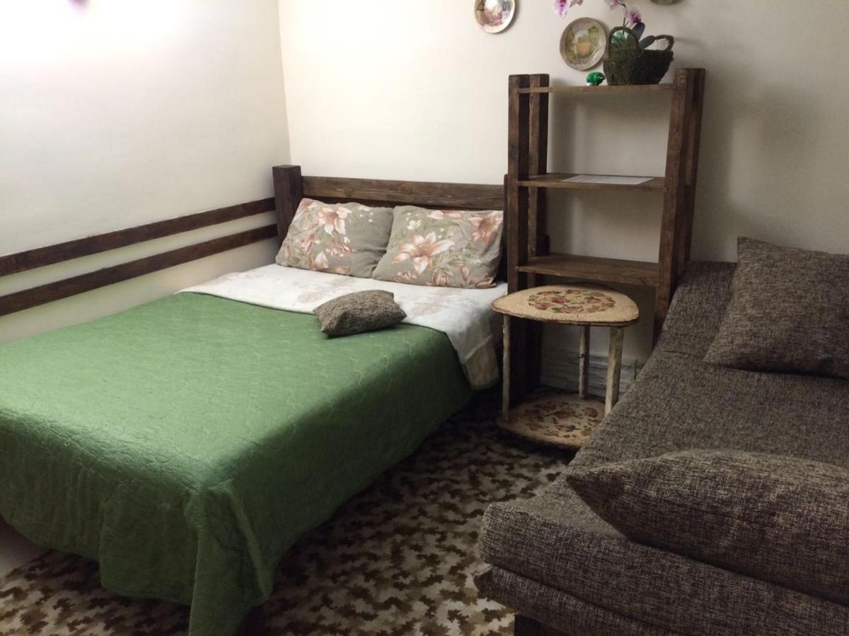 U Palycha Guest House Сухумі Екстер'єр фото